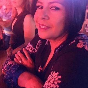 Meet your Posher, Rosana